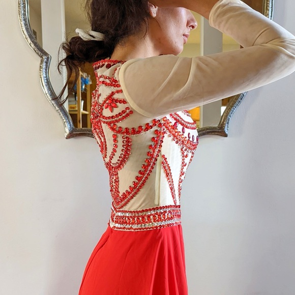 Chiffon Evening Party Gown - Picture 6 of 8